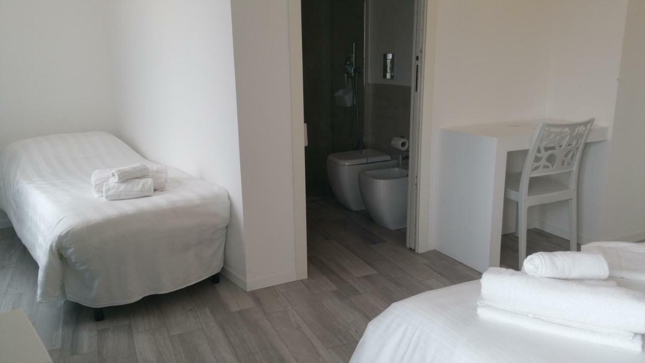 Lyria Hotel Marzamemi Buitenkant foto